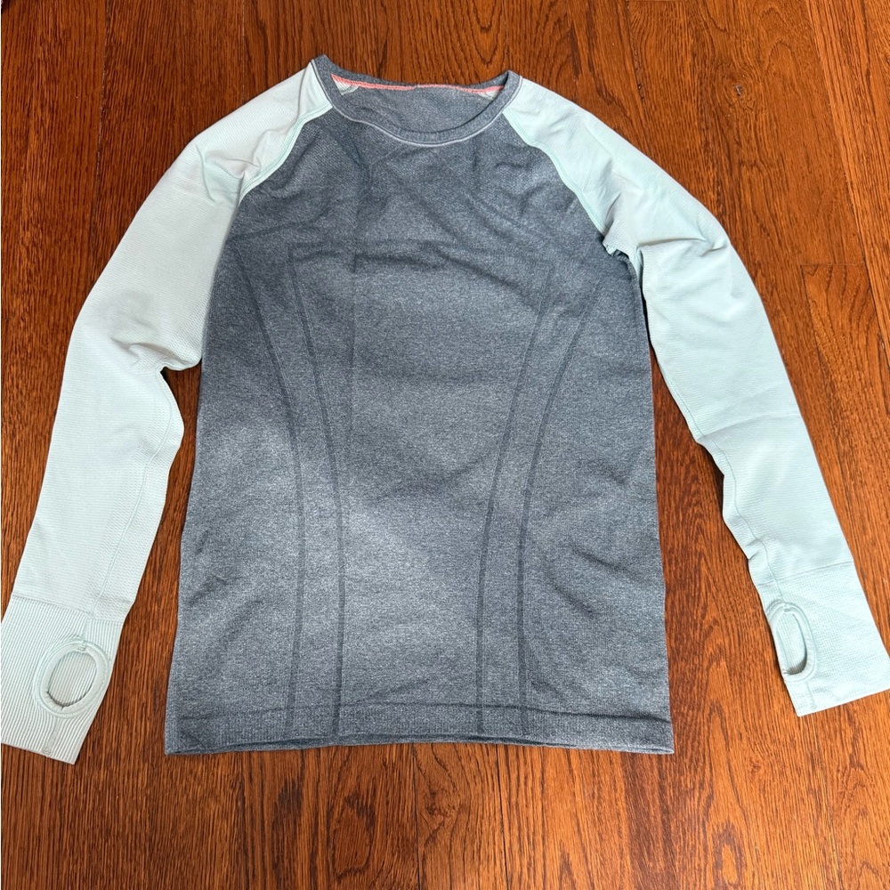 Ivivva Gray and Light Green Long Sleeve Fly Tech